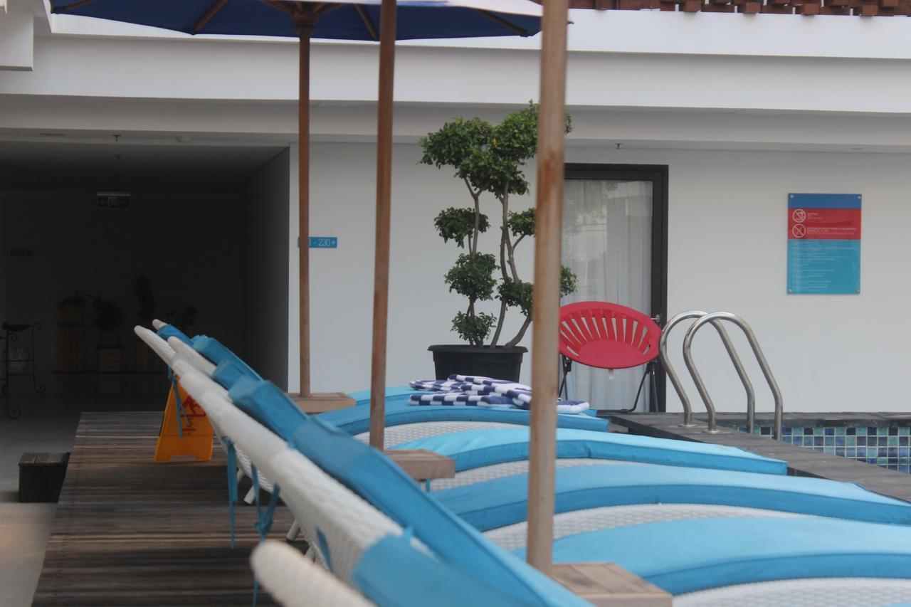 D'Max Hotel & Convention Lombok Praya Ngoại thất bức ảnh